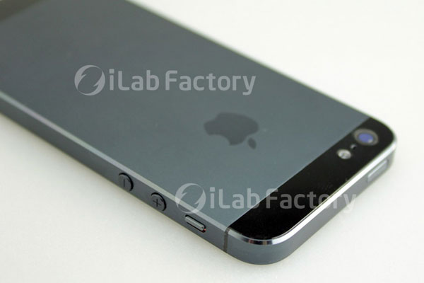 ilab3 - L'iPhone 5 reconstitué en images