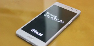 Samsung Galaxy A5 table