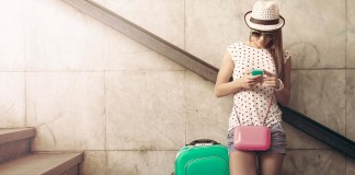 RED by SFR valise