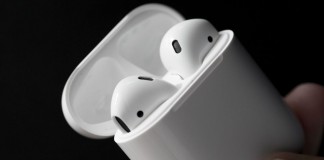 Apple AirPods