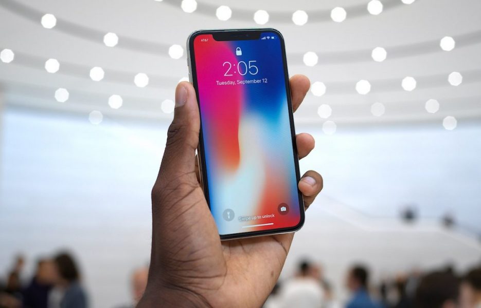 iPhone X smartphones borderless